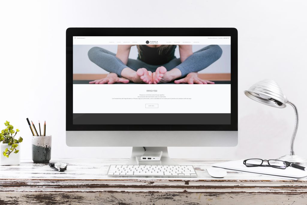 Diseño web del proyecto Inhala Centro Yoga por Paula Trilles